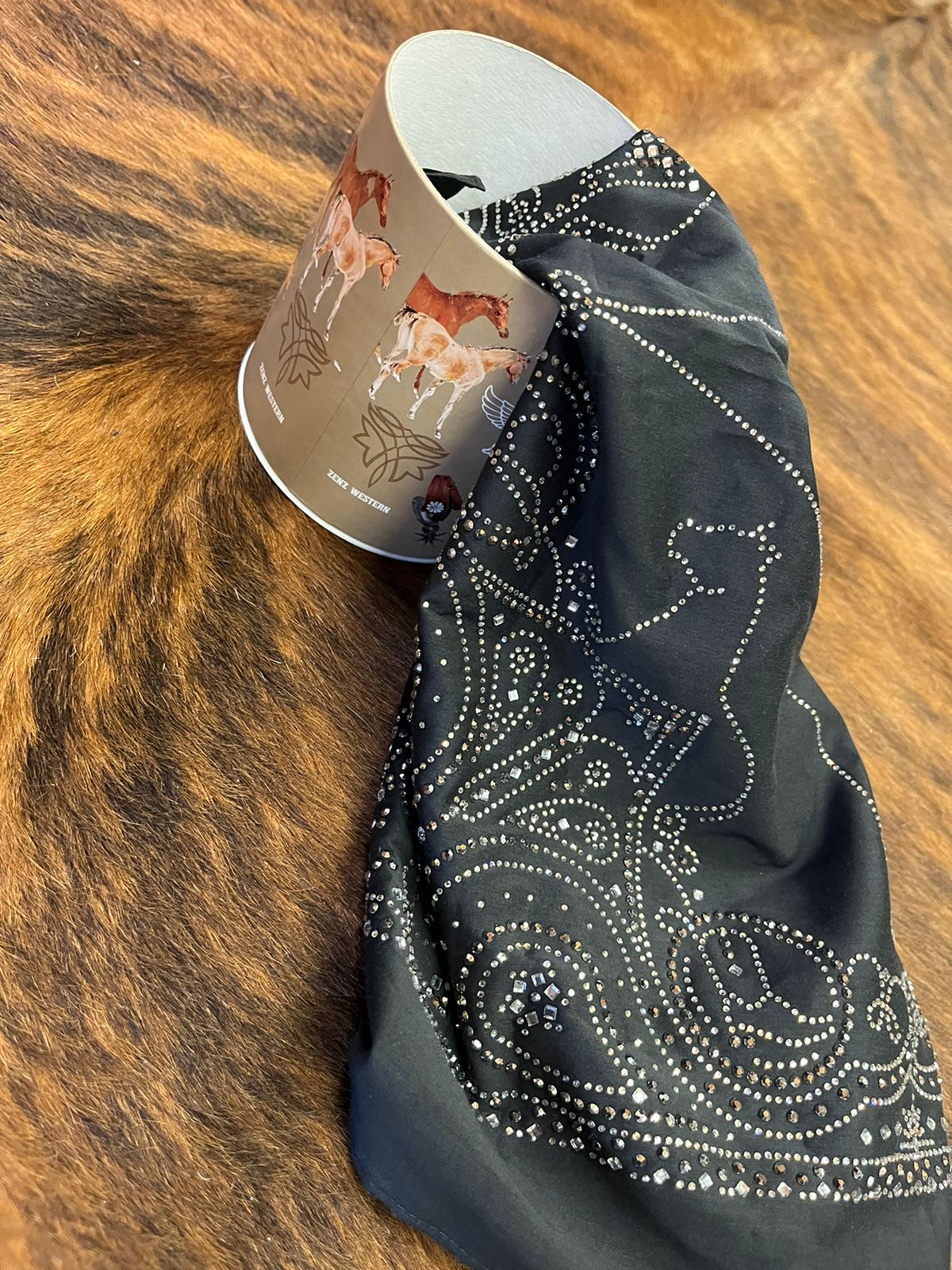 Bandana Zenz Minesota Preta cód 3705