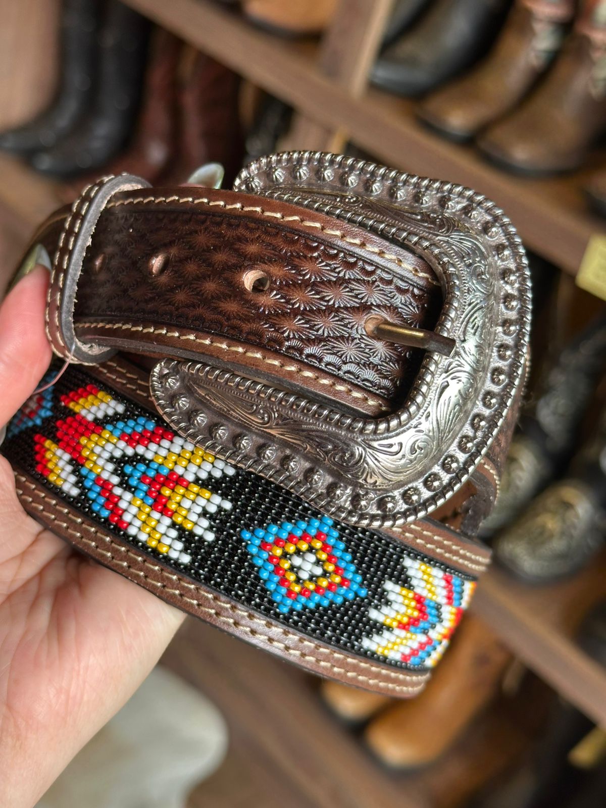 Cinto Masculino 351 Miçangas Paul Western PRETO / VERMELHO / AMARELO