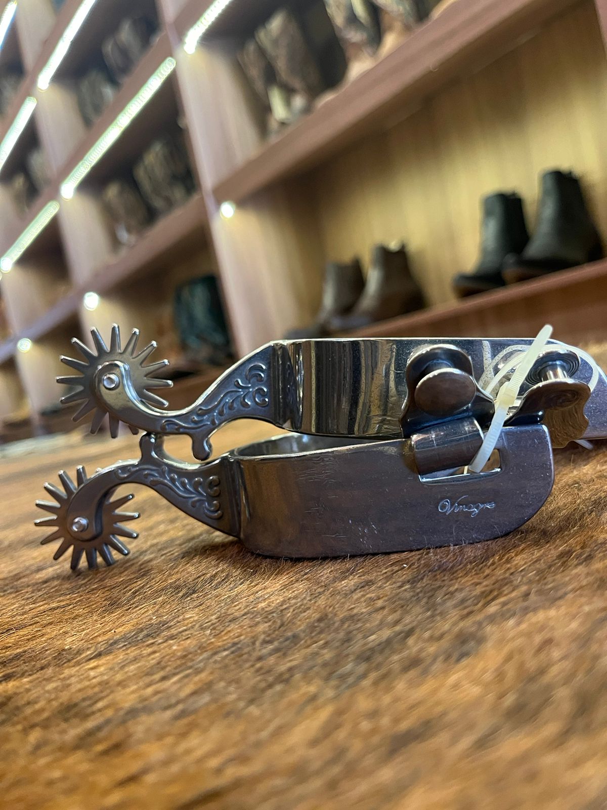 Espora Mandarim Vinagre Cód. 6513