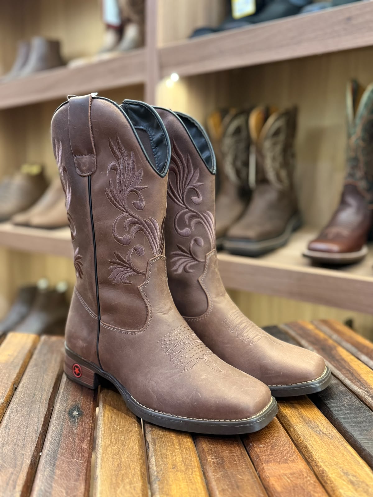 Bota Feminina 5005 Café Vilela